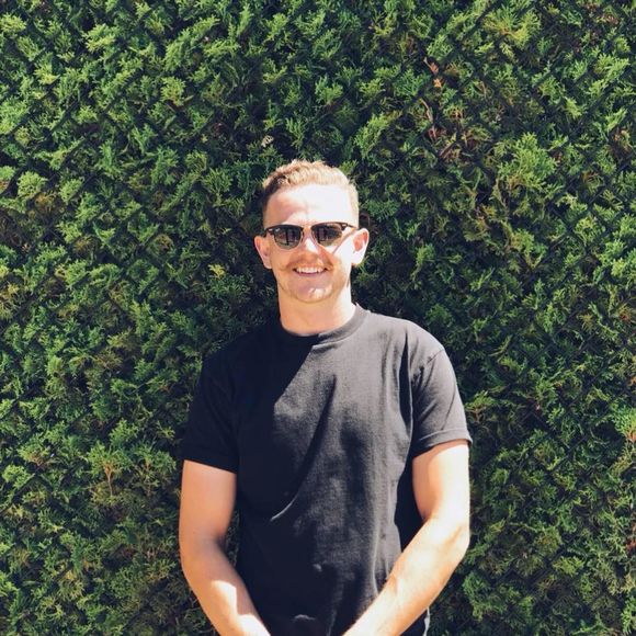 Meet your Posher, Logan - Picture 1 of 1